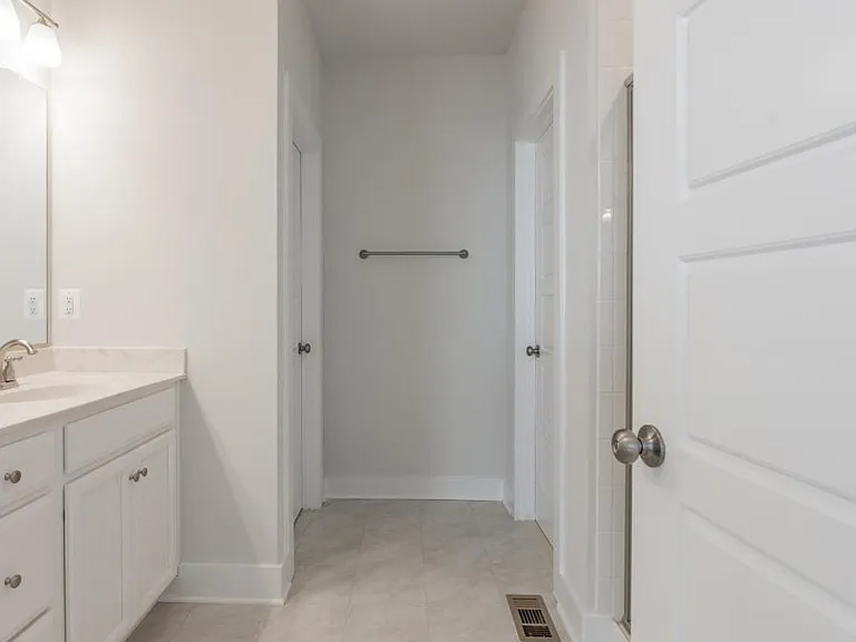 2618 Lassen Walk #A — Photo 42