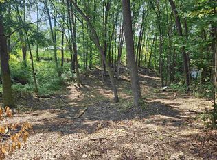 36 Lakeview Dr, Harrison, MI
