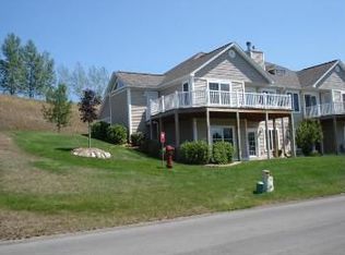 2959 Crown Pointe Dr, Traverse City, MI