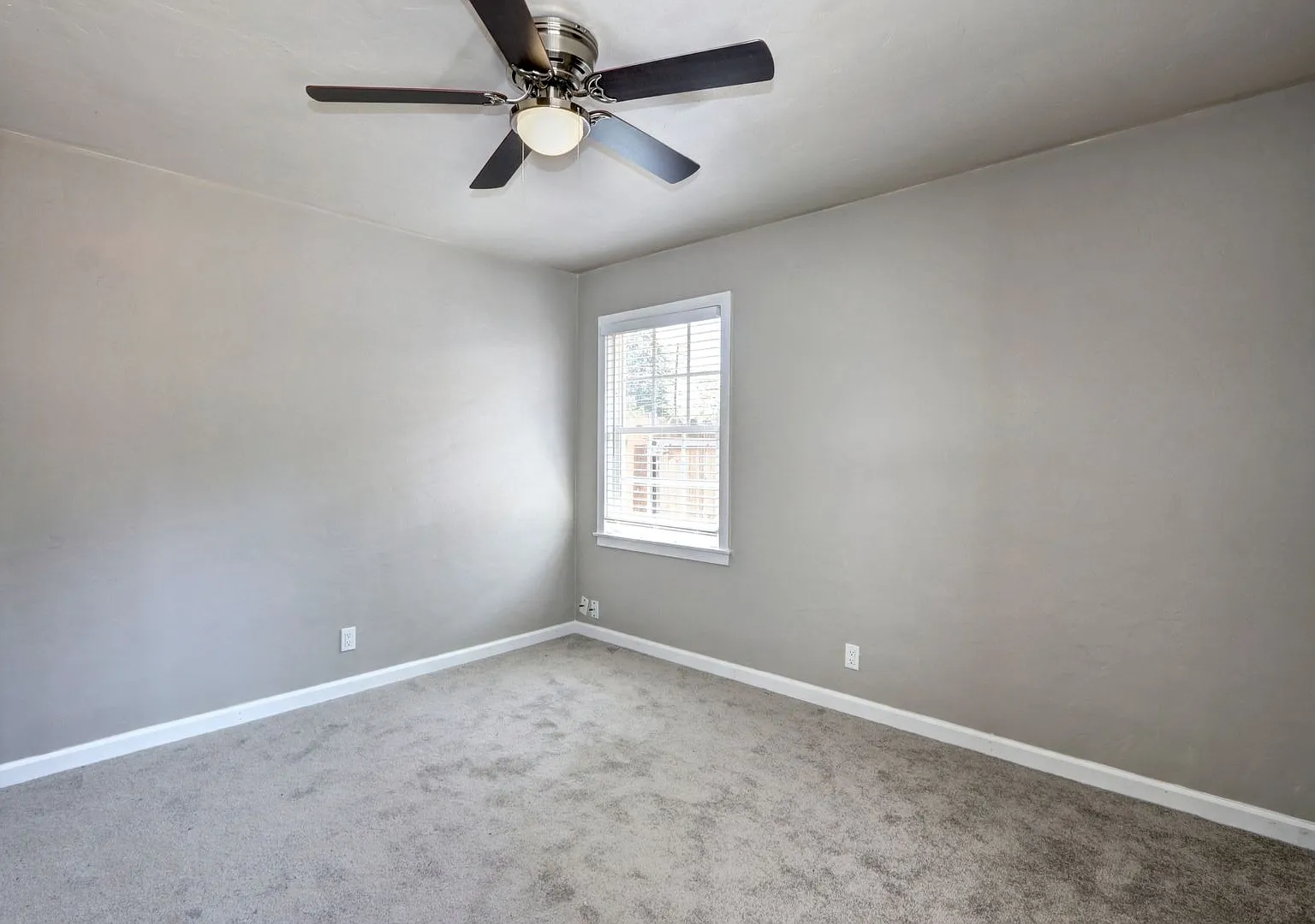 5400-5402 Folsom Blvd — Photo 4