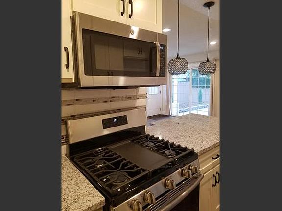 4th image of 2452 Clyda Dr #2452