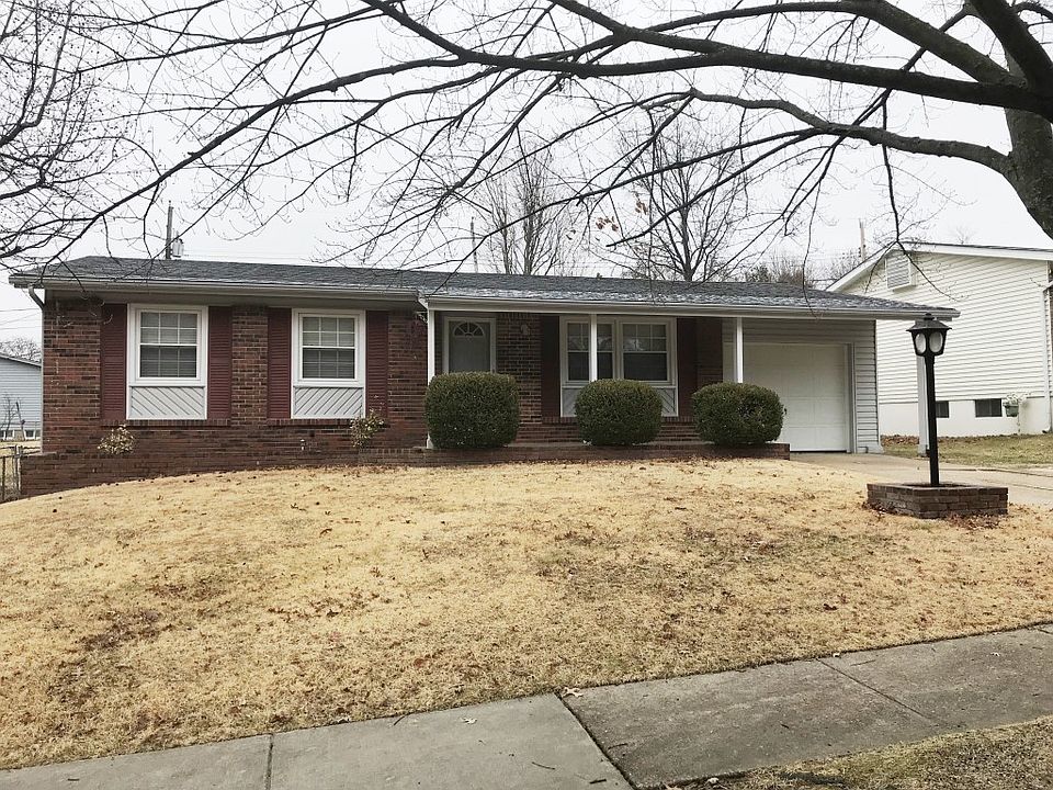 1st image of 1558 Glenmeade Dr