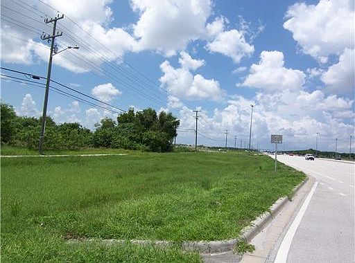 2nd image of 38 S State Road 7