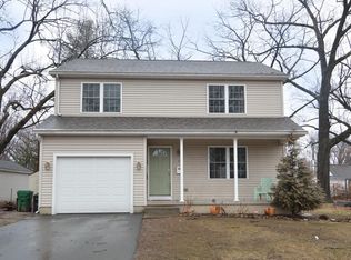 47 Conrad St, Chicopee, MA 01013