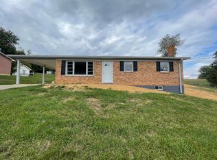 5475 Mitchell Dr, Dublin, VA 24084