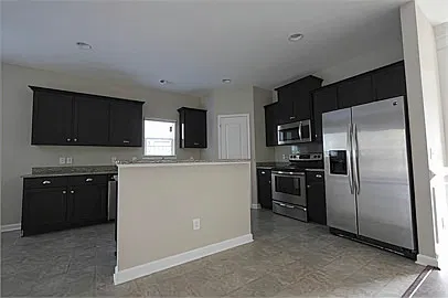 Quiet Pine Court - 6 - 1 — Photo 2