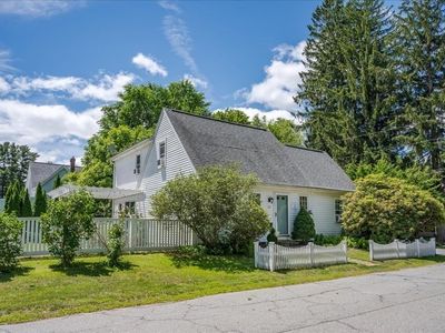 23 E Main St, Southborough, MA, 01772