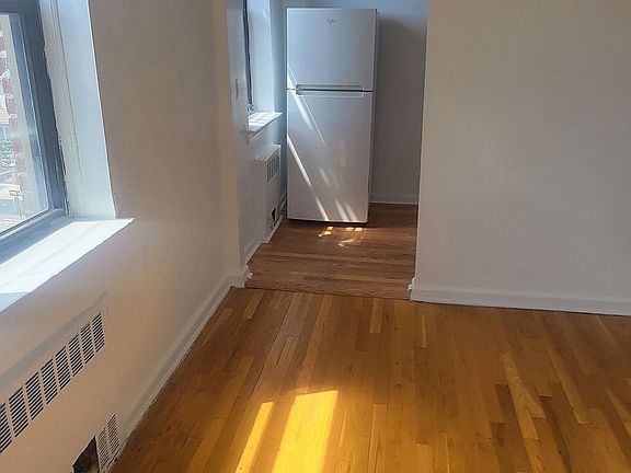 3rd image of 73-01 41st Ave #4F
