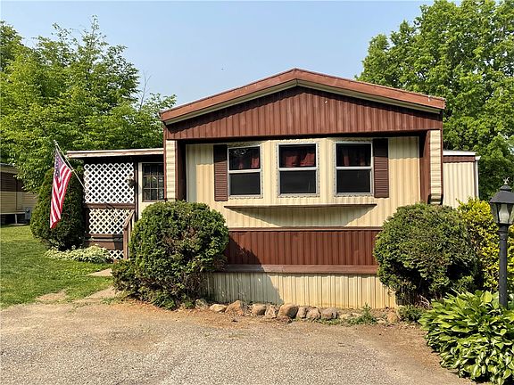 3rd image of 5321 Loomis St Lot 111