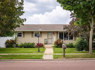 503 4th Ave N, Onalaska, WI 54650