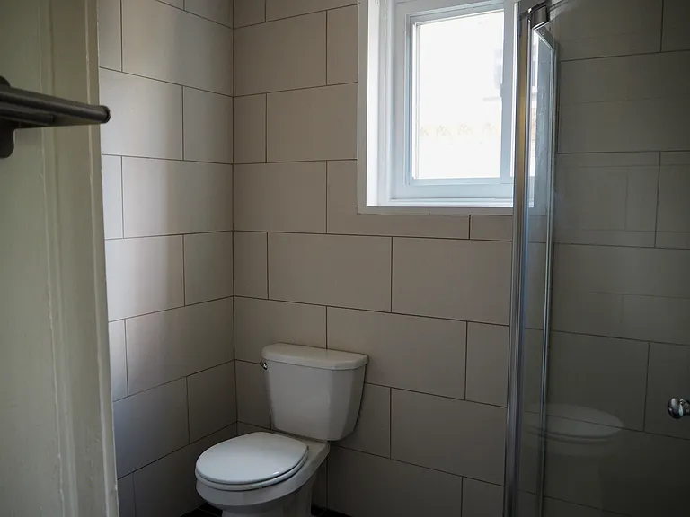 3318 Arch St #2 — Photo 12