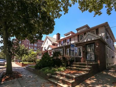 35 88th St, Brooklyn, NY, 11209