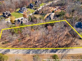 2221 Horizons Dr, Ooltewah, TN 37363