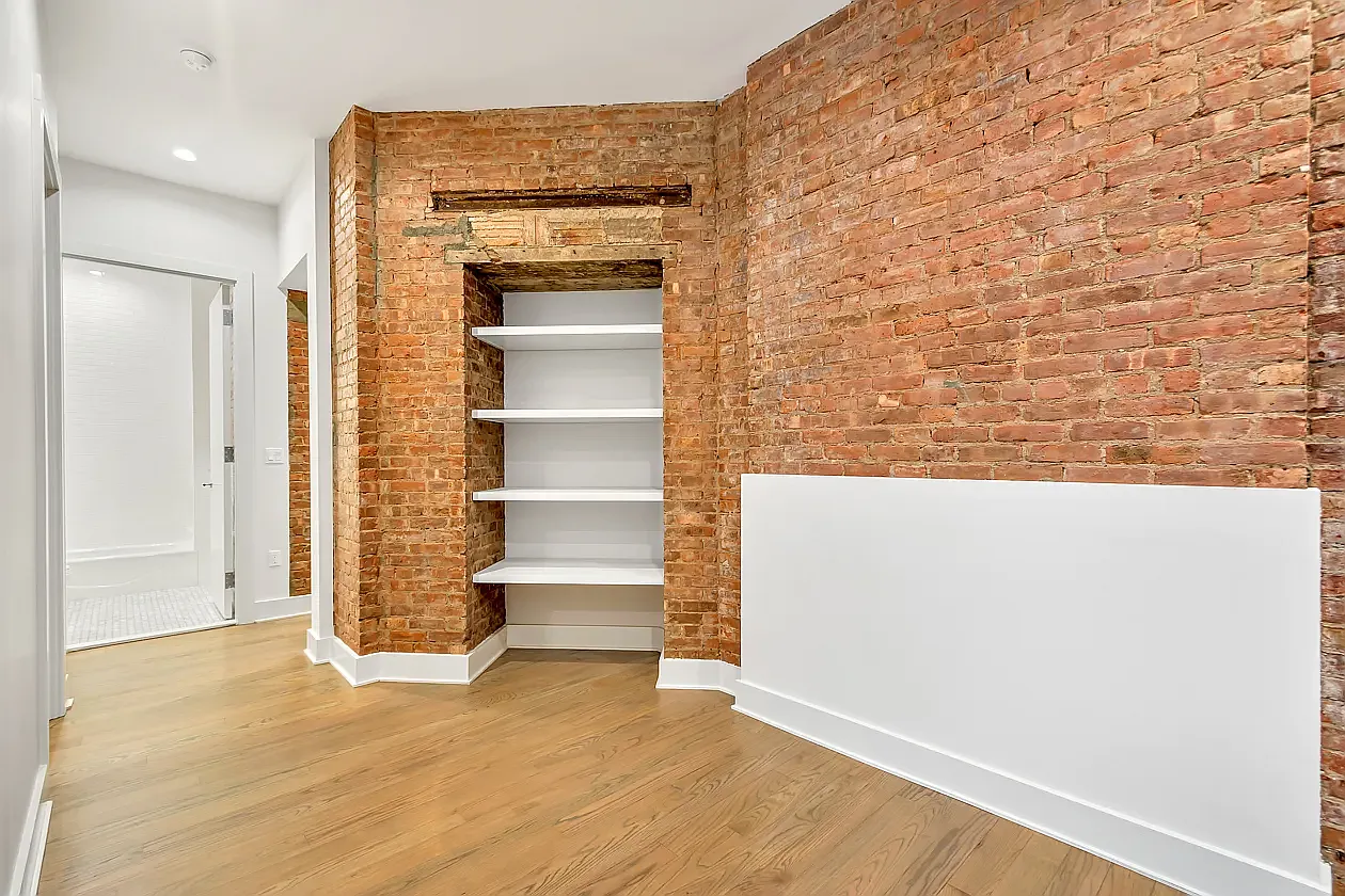 121 Madison Avenue — Photo 3