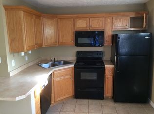 420 Scaffold Cane Rd #4, Berea, KY 40403