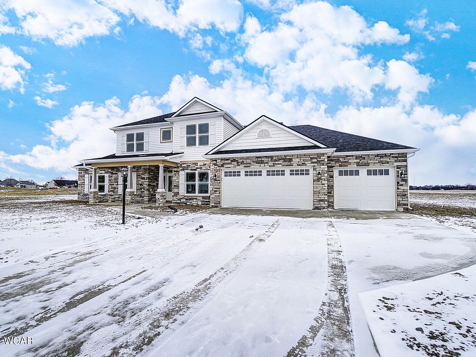 1st image of 1069 Roosevelt Ln