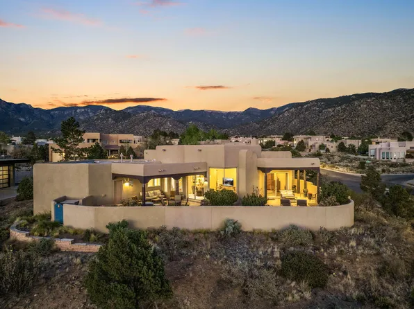 6101 Copper Rose St NE, Albuquerque, NM 87111