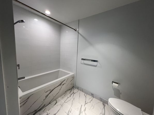 2 bedroom rental in Richmond — photo 7
