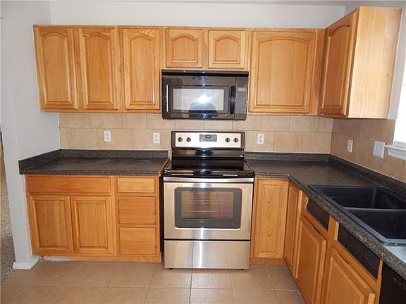 2nd image of 6013 Kimberly Ct