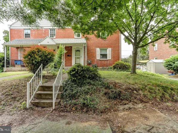 2926 Croyden Rd, Harrisburg, PA 17104