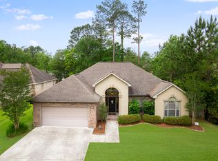 6573 Alakoko Dr, Diamondhead, MS 39525