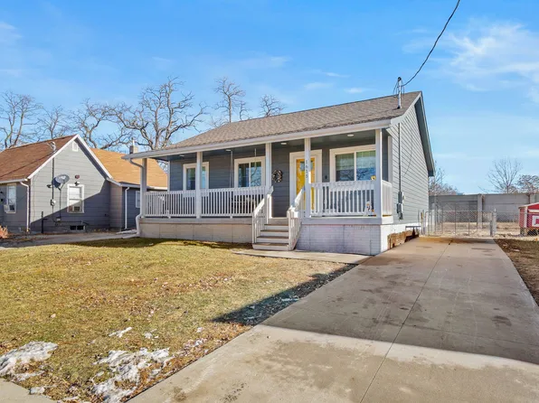 1615 E 21st St, Des Moines, IA 50317