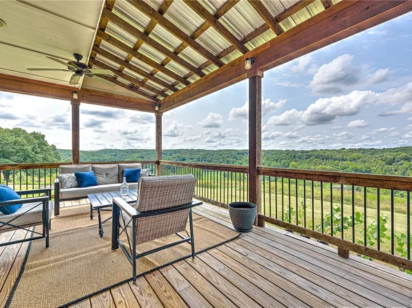8770 Spanker Creek Rd, Bentonville, AR 72712
