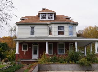 1315 Valley Rd, Coatesville, PA 19320