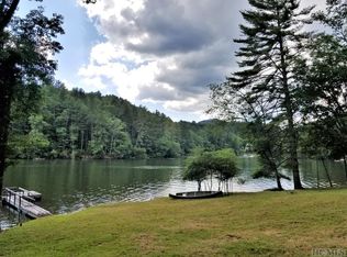 1007 Woods Mountain Trl, Cullowhee, NC 28723