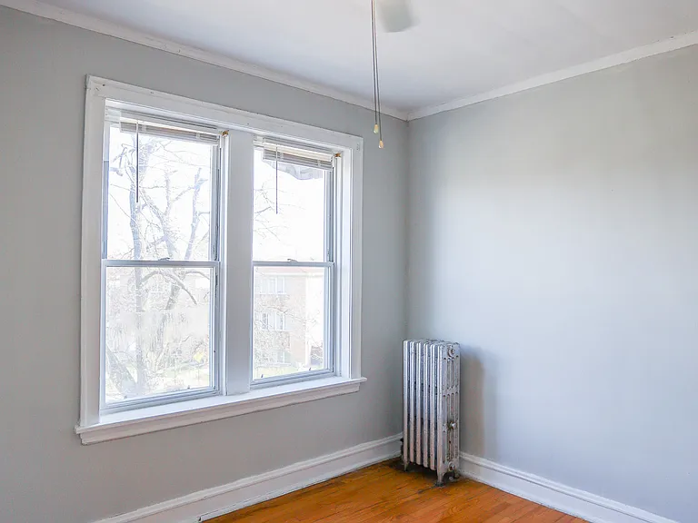 4943 W Belle Plaine Ave #2A — Photo 6