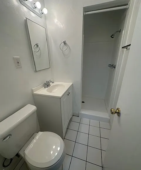 1336 Berkeley St #2 — Photo 13