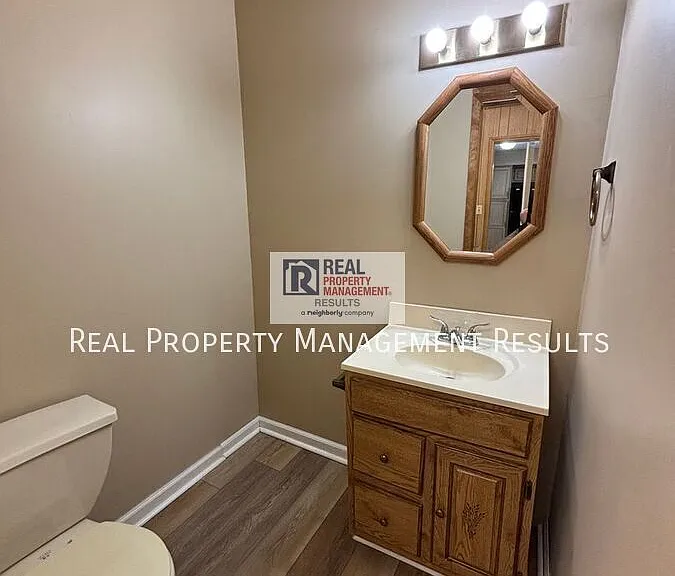 1916 N Iroquois Dr — Photo 16