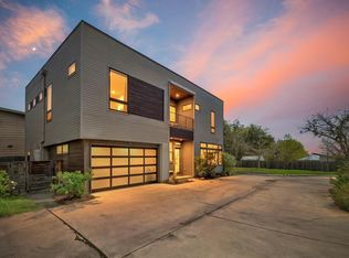 2106 Allwood Dr #D, Austin, TX 78704