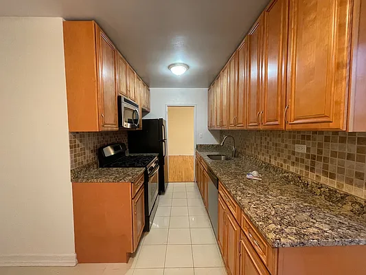 Rented by Queens Apartments Realty LLC | media 2