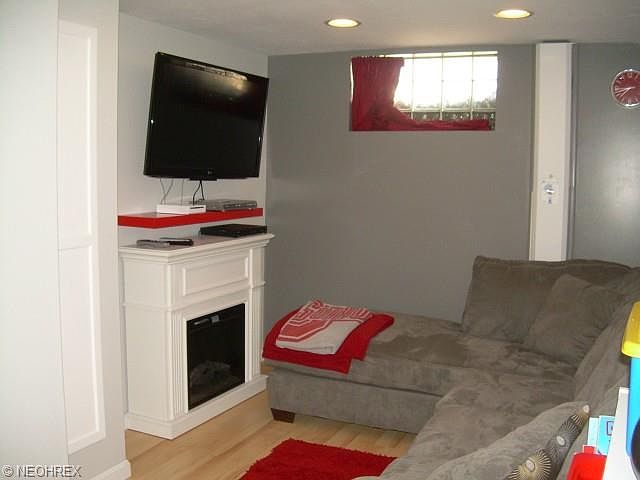 1st image of 232 Mission Dr