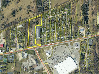 200 E Parkdale Ave, Manistee, MI, 49660