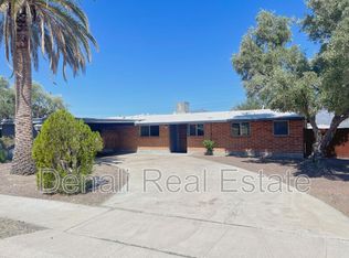 8457 E Hawthorne St, Tucson, AZ 85710