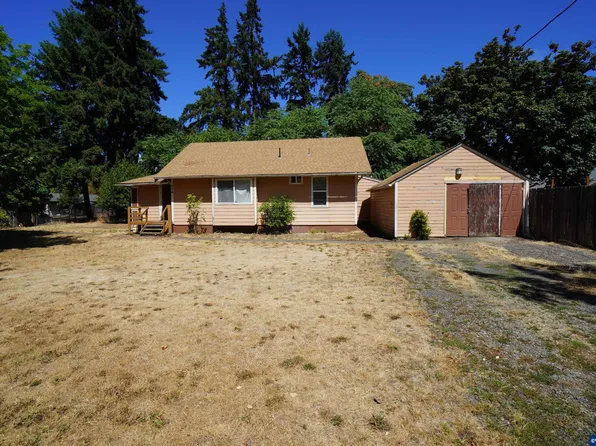 774 18th St SE, Salem, OR 97301