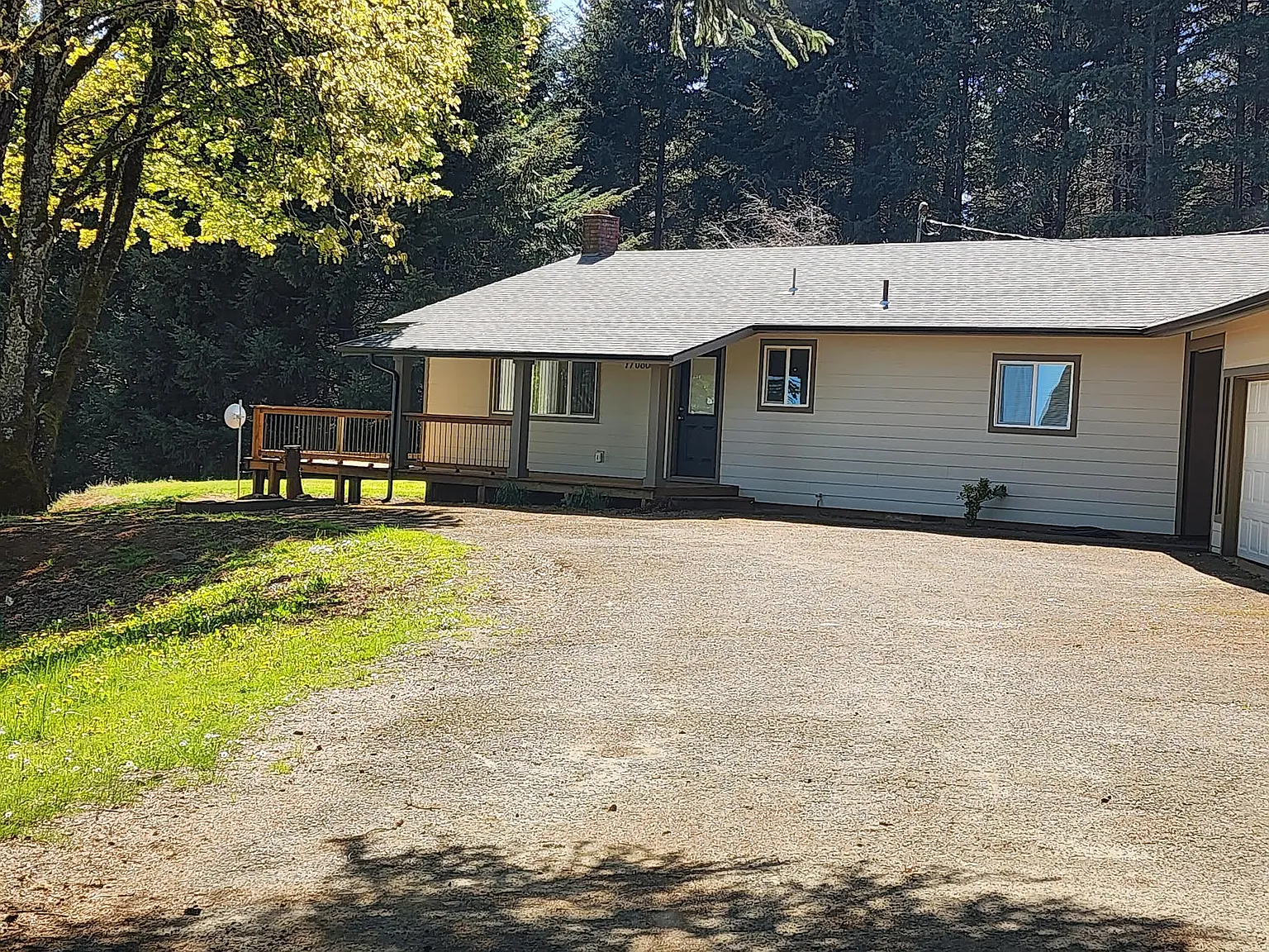 3 bed, 1800 sqft, $2,850 — Photo 1