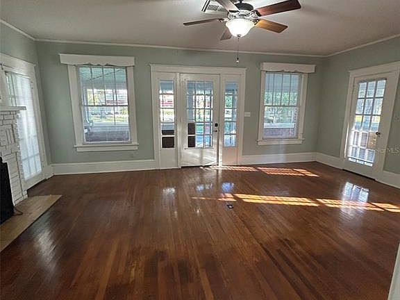 5th image of 650 E 5th Ave