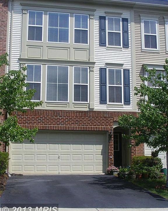 1st image of 42492 Regal Wood Dr