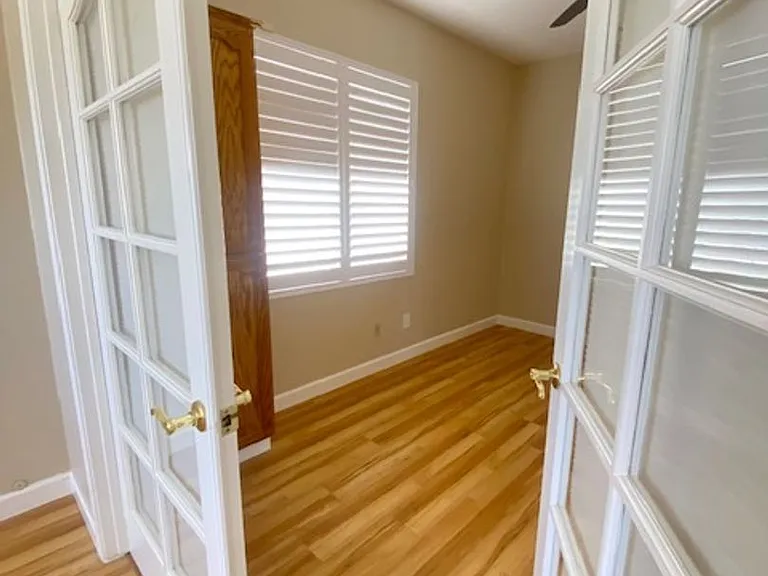 2808 Elsnab Ct — Photo 17