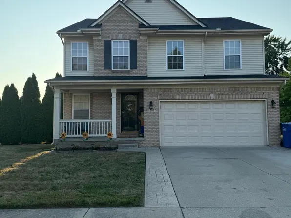 12977 Heritage S, Warren, MI 48089