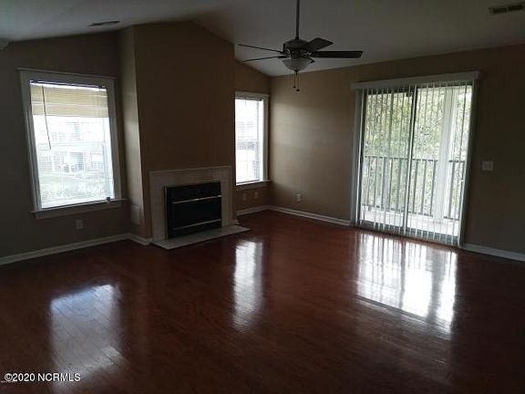 4th image of 2902 Mulberry Ln Unit D