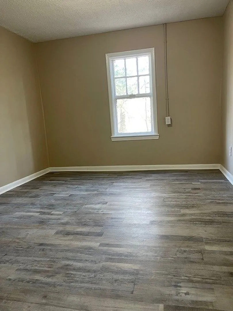 2209 Nicky ave — Photo 4