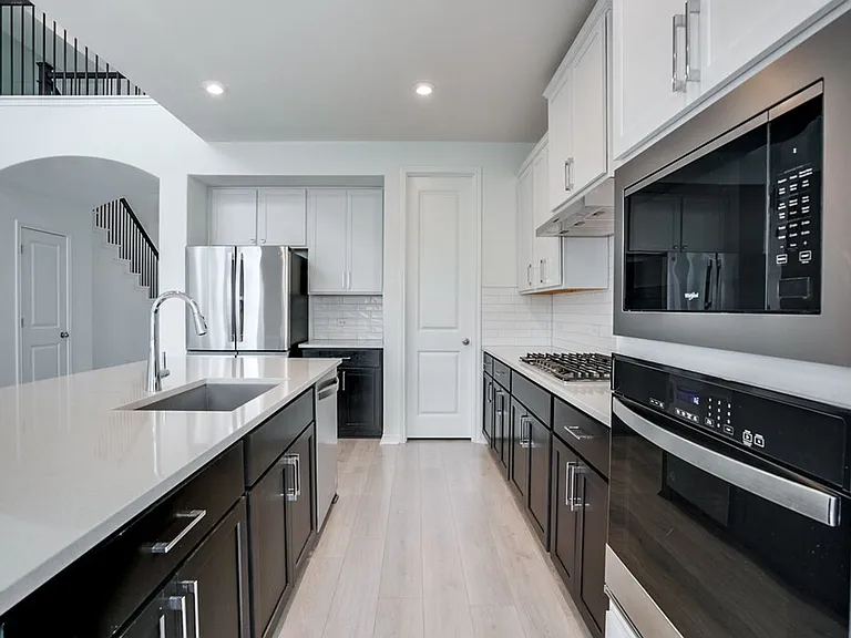 1132 Spring Gulch Ln — Photo 3