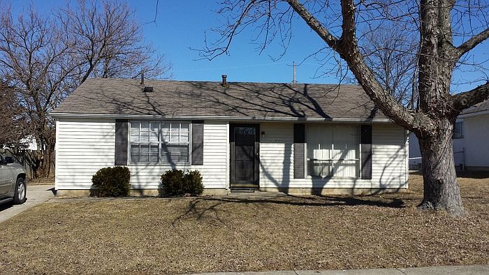 2nd image of 3200 Elmreeb Dr