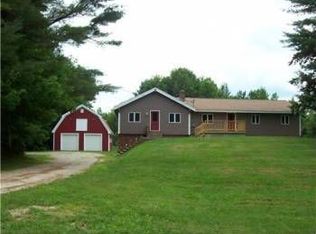 69 Mill Rd, North Yarmouth, ME 04097