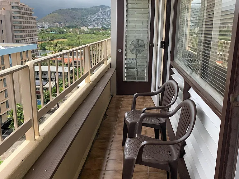 225 Kaiulani Ave #904 — Photo 8