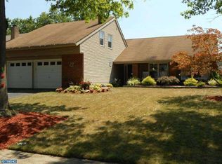 12 Palmetto Ave, Marlton, NJ 08053